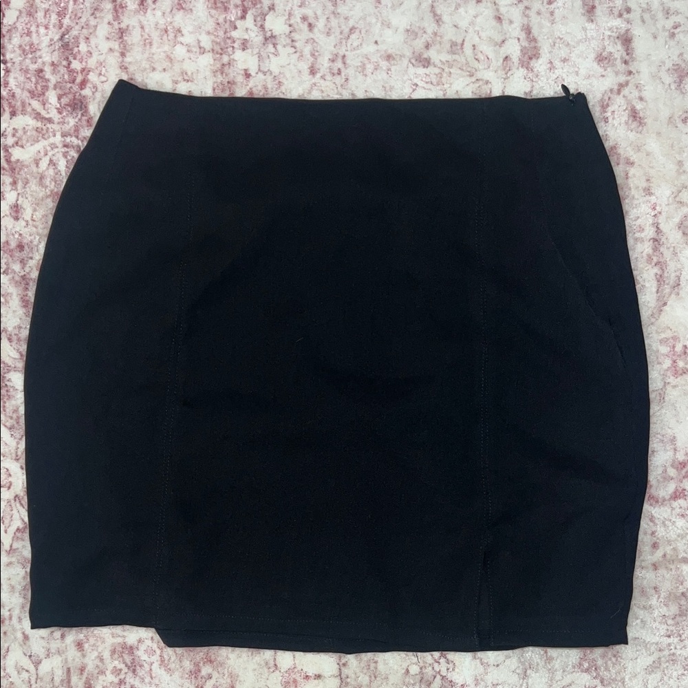 Francesca's Collections Black Mini Skirt
